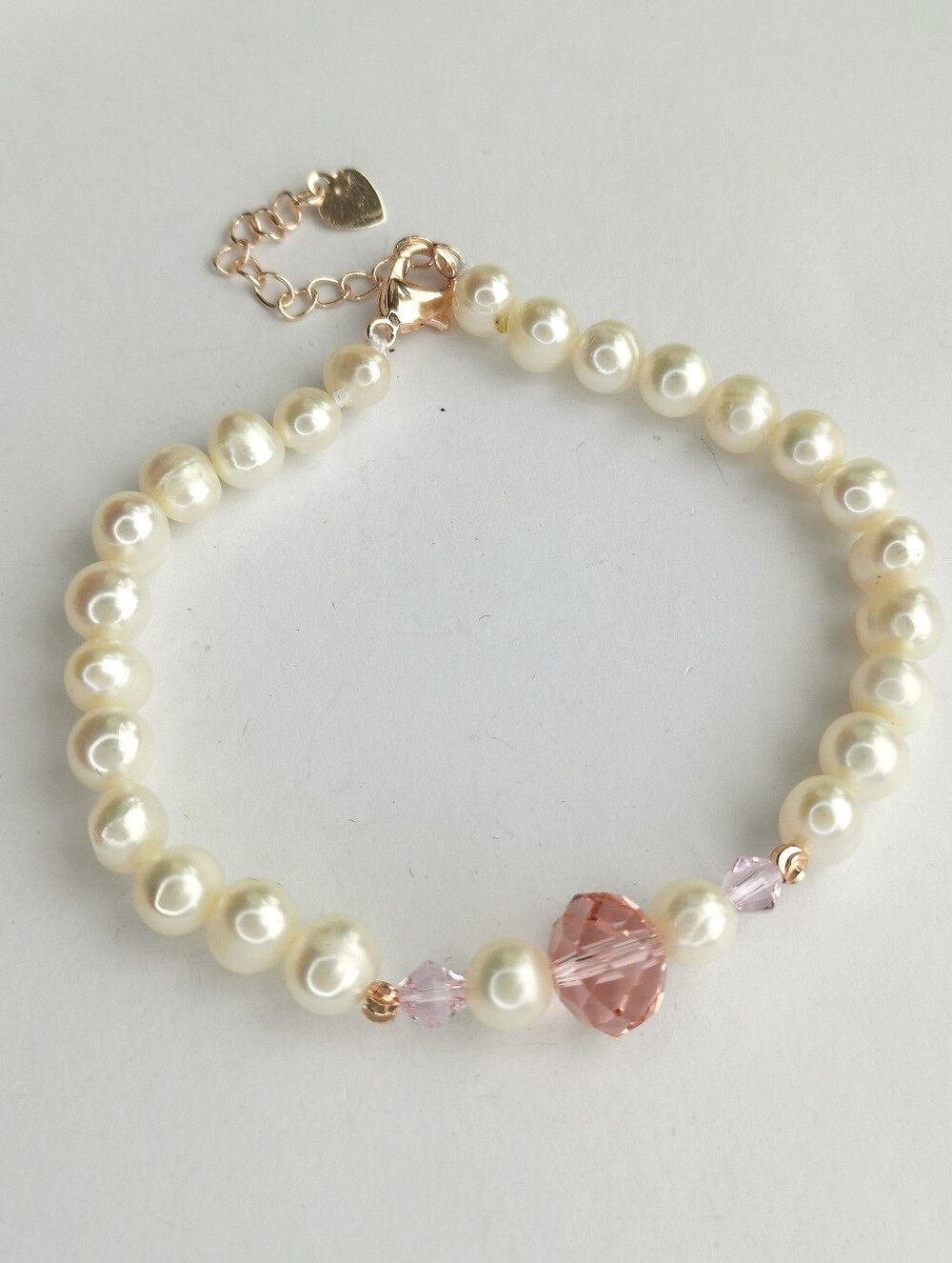 White Freshwater Pearl Rose gold crystal Bracelet 🆕